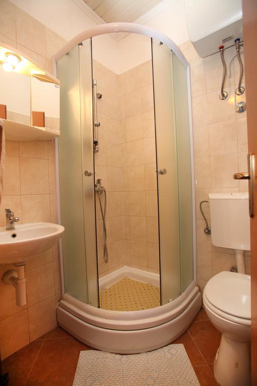 Rooms & Studio Stipcic โตรกีร์ ภายนอก รูปภาพ