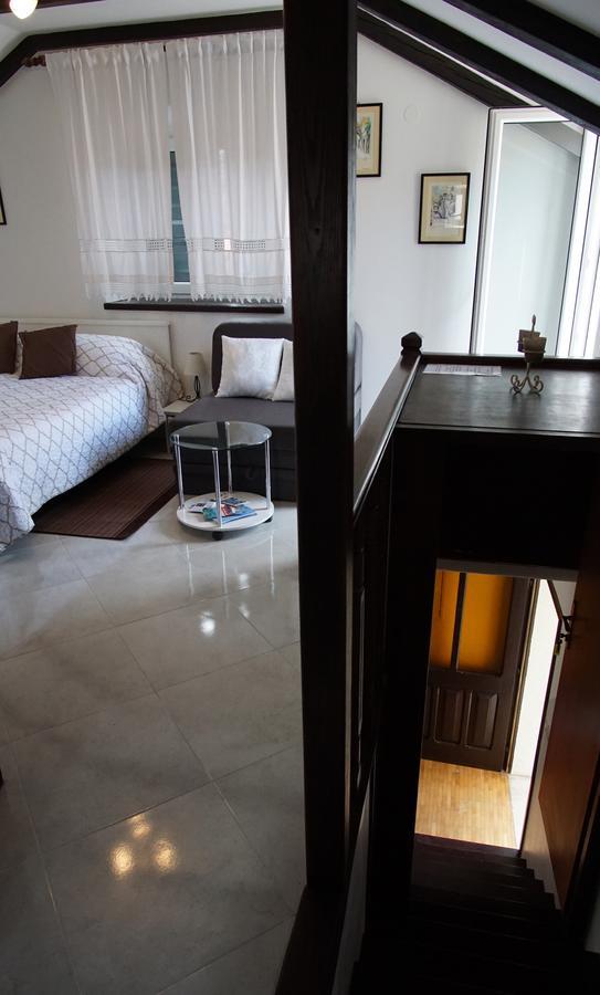 Rooms & Studio Stipcic โตรกีร์ ภายนอก รูปภาพ